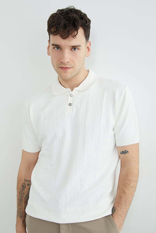 Knitted Patterned Polo Neck Knitwear T-Shirt