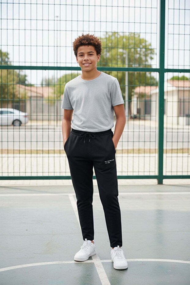 Printed Boys' Sweatpants with Elastic Waist