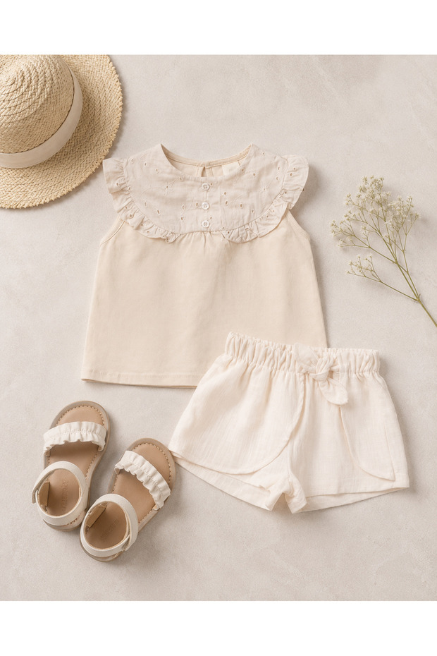 Zero Sleeve T-Shirt and Shorts Girl's Set