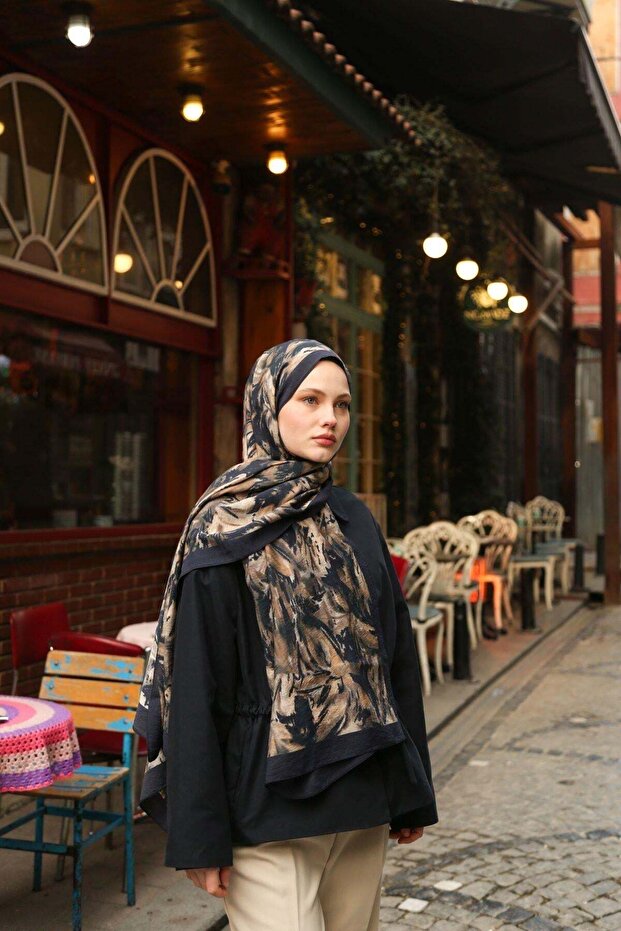 Noa Batik Patterned Shawl - Navy Blue-Mink