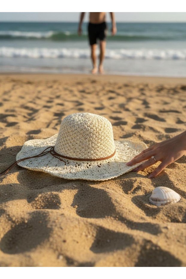Women's Hand Knitted Detailed Hat Beach Hat
