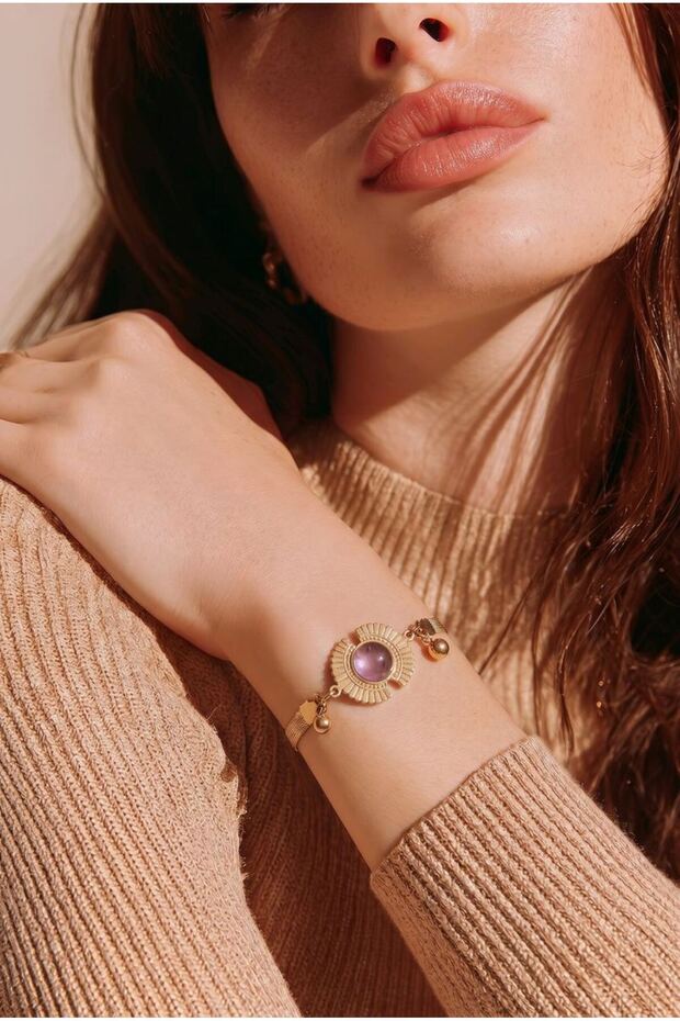 Luxury Showy Stone Bracelet