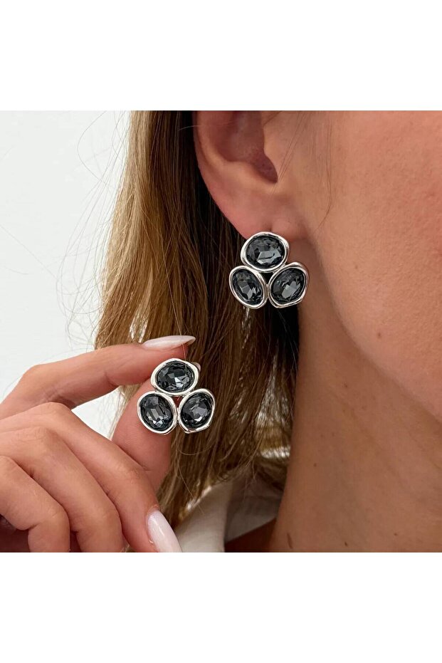 Style 1 KunJoe Exquisite Shiny Acrylic Rhinestone Stud Earrings Women Trendy Irregular Geometric Pie