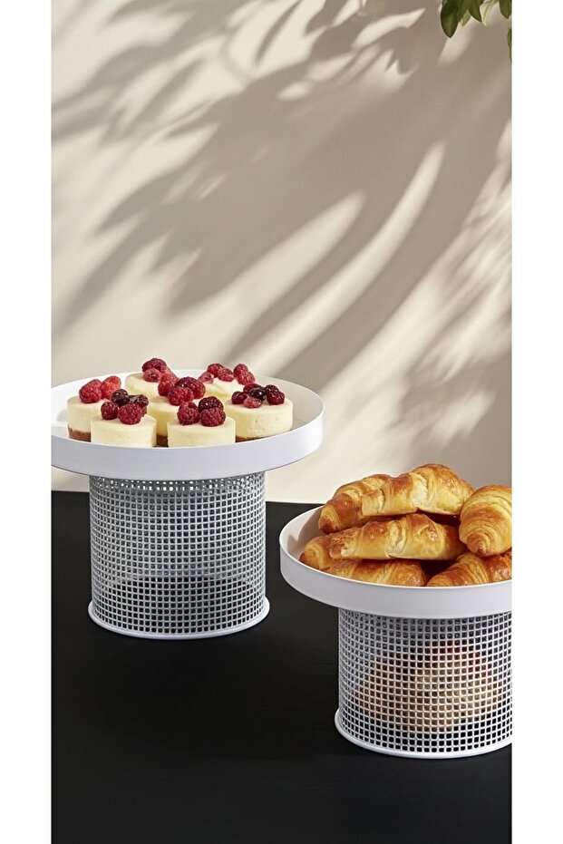 Cake and dessert stand set - 2