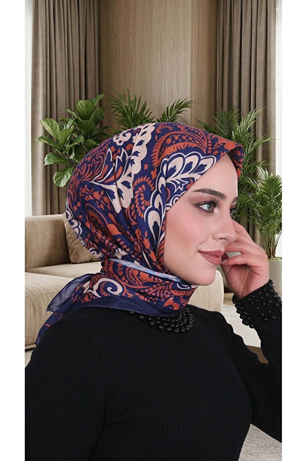 وشاح ناعم منقوش - 025