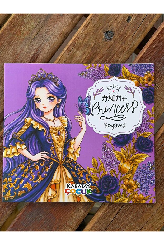كتاب تلوين أميرات الأنمي