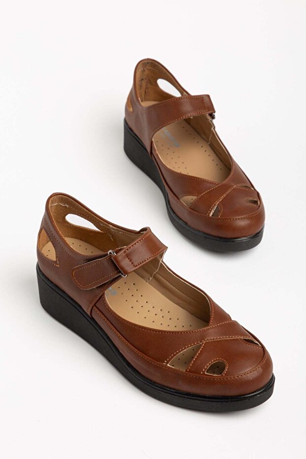 Tan Women's Daily Orthopedic Shoes Large Size Cage Model with Straps