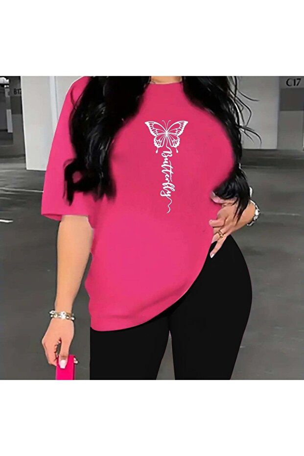 تي شيرت كاجوال عادي بأكمام قصيرة وشعار مطبوع