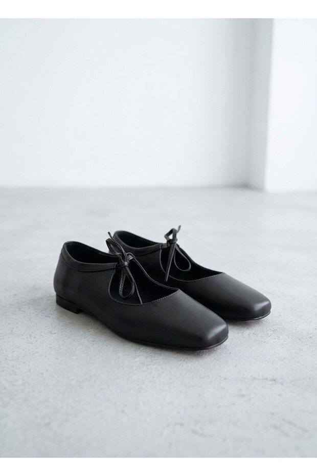 26Y33770 Genuine Leather Lace-Up Detail Ballet Flats Daily Shoes for Women