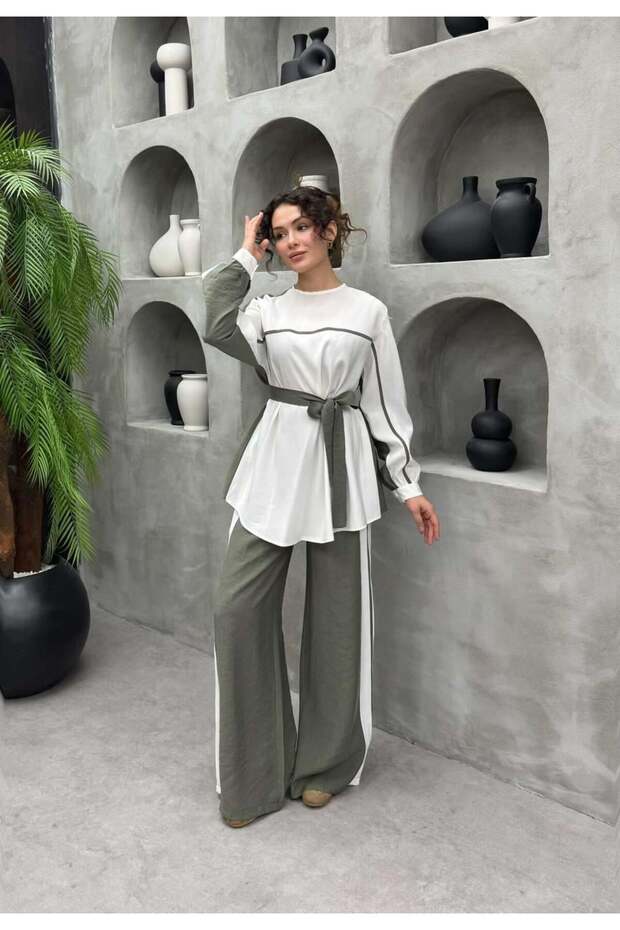 Lavin Premium Tnsl Fabric Stripe Detailed Belted Suit - Hijab Compatible Pantsuit
