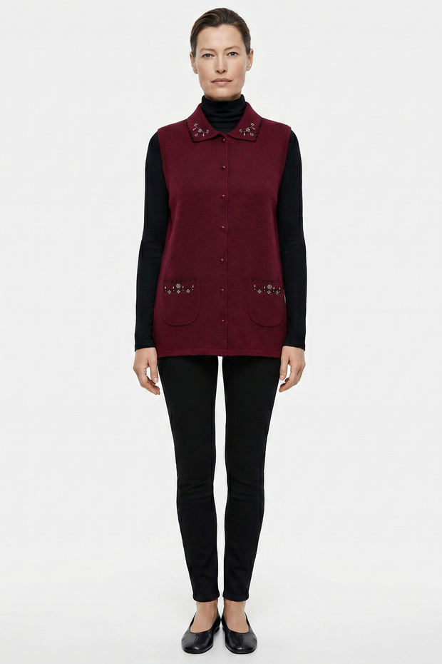 Women's Knitted Vest with Pockets and Buttons - Burgundy