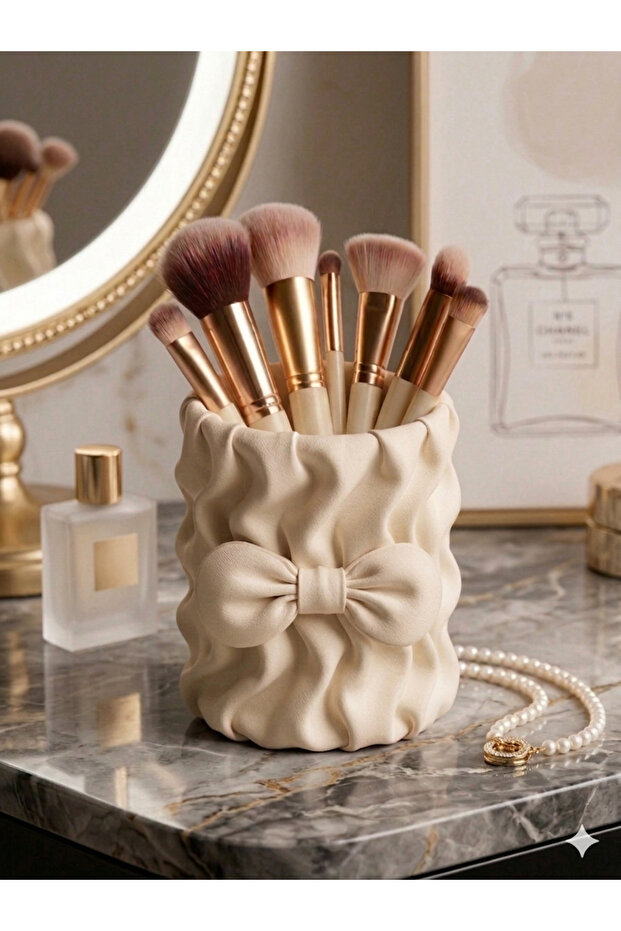 Aesthetic Drawstring Brush Holder with Bow Detail, Luxurious Makeup Organizer, Tabletop Pen Holder Stand