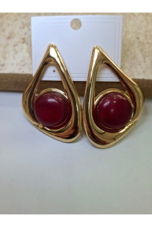 Burgundy Stone Vintage Earrings