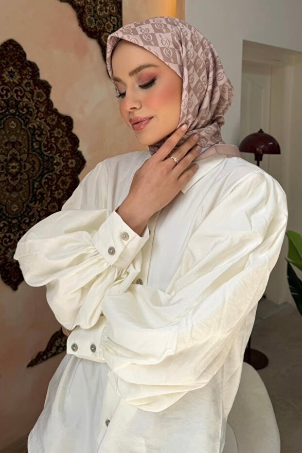 Mink Patterned Soft Scarf