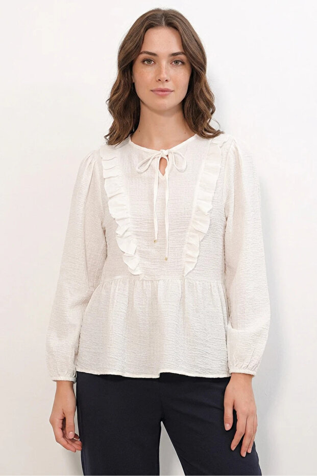 Women's Round Neck Ruffled Lace-Up White Blouse