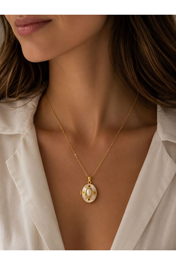 Openable Vintage Steel Necklace with Gold Cover