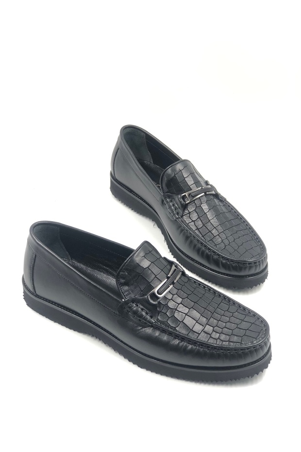 Wots Genuine Leather Men's Loafers