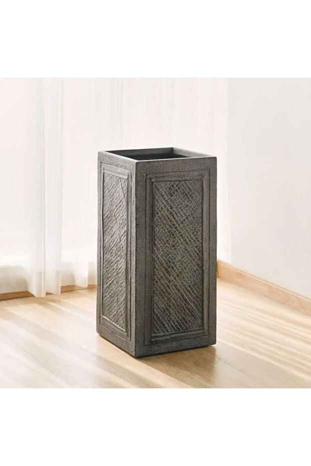 Avia Polyresin Rectangle Planter 33x33x66cm - Grey