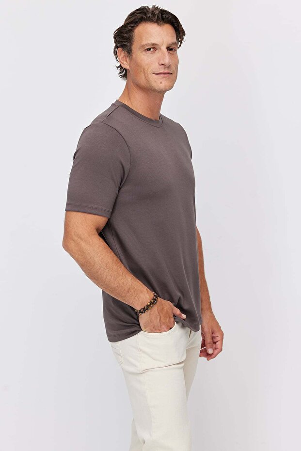 Men's Basic T-shirt - 4
