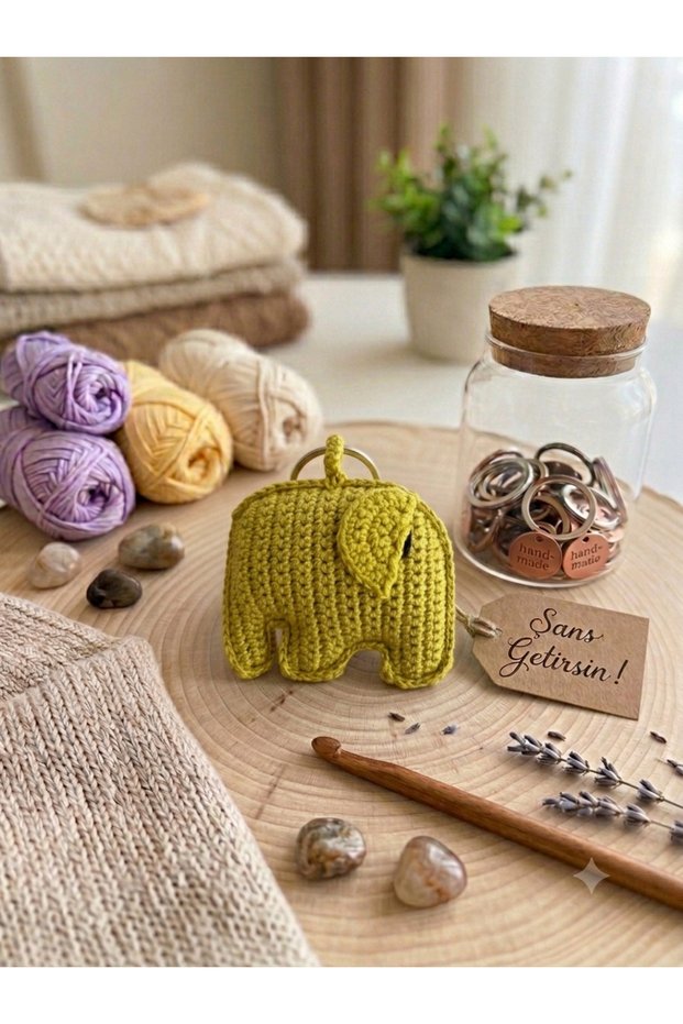 Hand-Knitted Amigurumi Keychain / Bag Charm