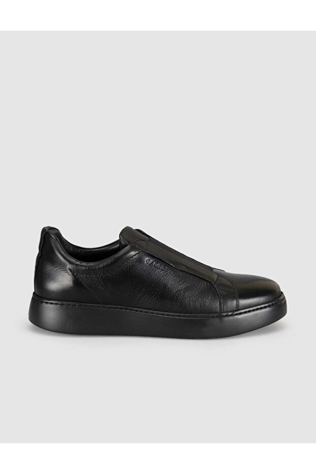 Black Genuine Leather Men's Casual Sneaker