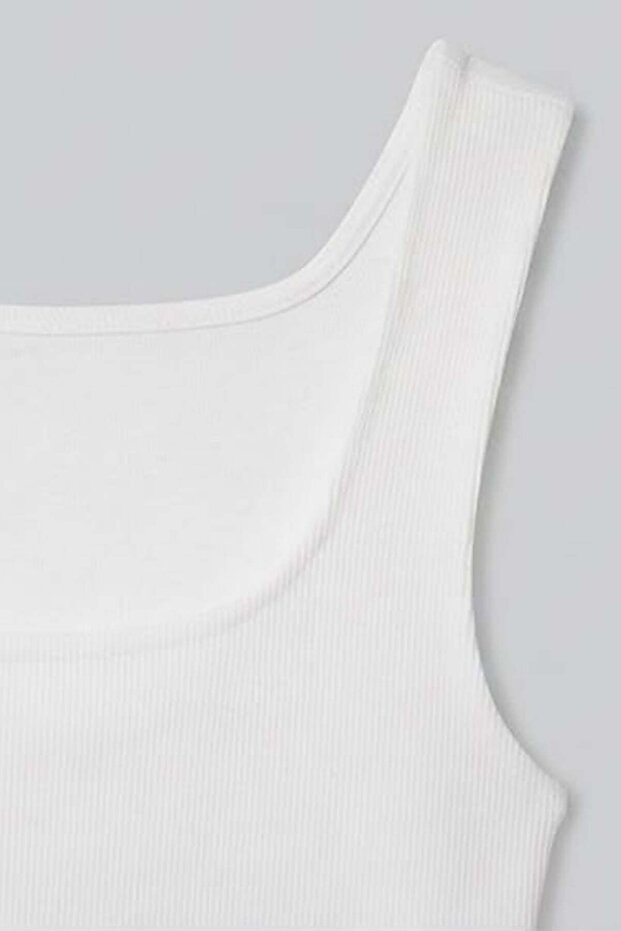 Trend42Plus Large Size Thick Strap Basic Top-Ecru - 6