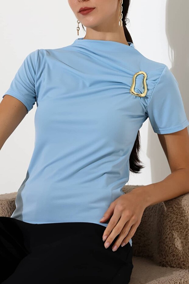 Women's Sandy Buckle Draped Blouse