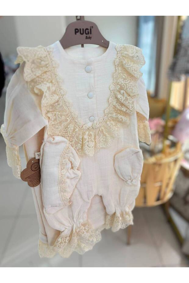 Set of 4 Newborn Hospital Outfits