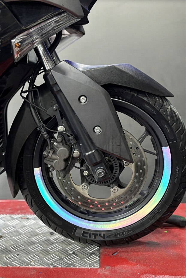 Half Rim Stripe Sticker Set (4 Pieces) Compatible with 15 Inch Wheels for Yamaha Xmax