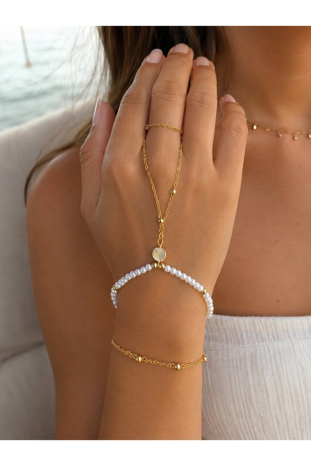 Elegant Pearl-Studded Topcuk Detailed Shahmeran