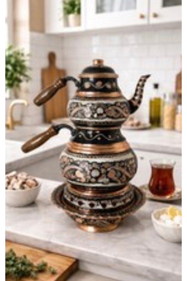 Bakır çaydanlık