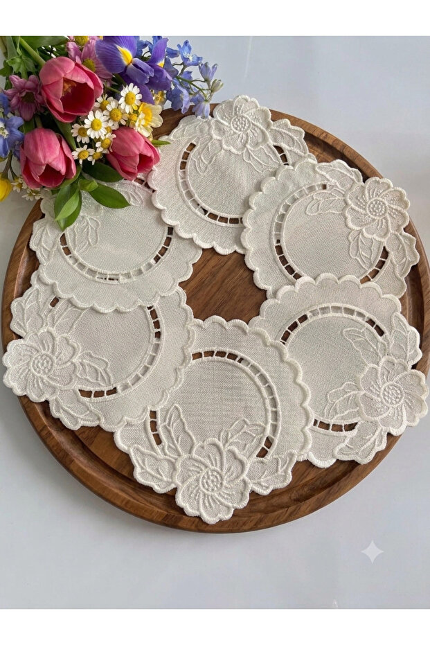 6 Pieces of Presentation Napkins with Side Hole Design, Special Stain-Proof Fabric