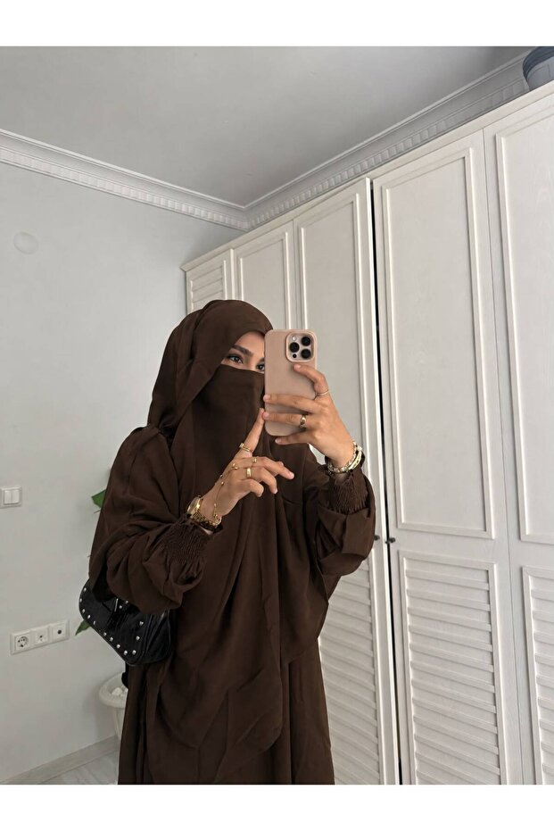 فريق أيروبين المظلوم