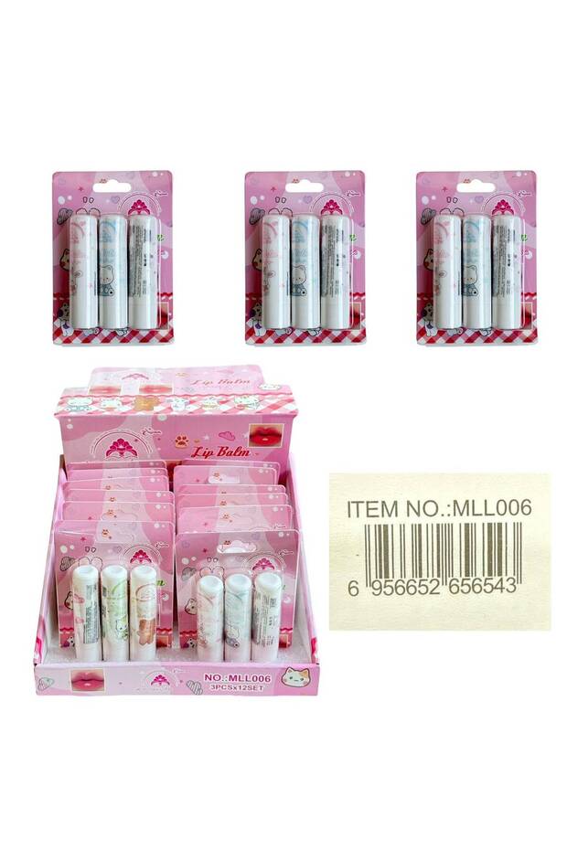 مجموعة مرطب شفاه (Lip Balm) مخصصة للعناية بالترطيب وتأتي في عبوة عرض كرتونية (Display Box).