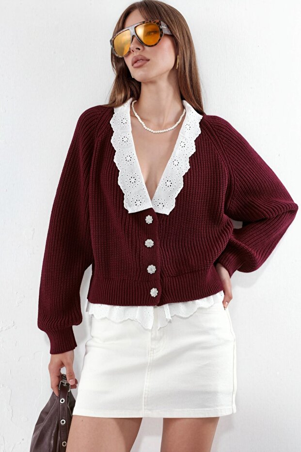 Buttoned and Collar Detailed Knitwear Cardigan