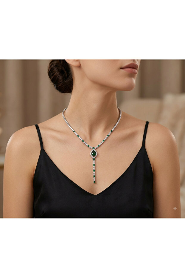 Stone Design Necklace