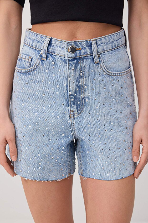 Mavi Taş Detaylı City Boy Denim Şort TWOSS26SR00266 - 3