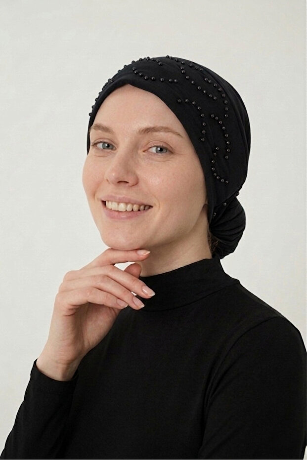 Black Instant Turban Hijab with Bun, Suitable for Medical Use