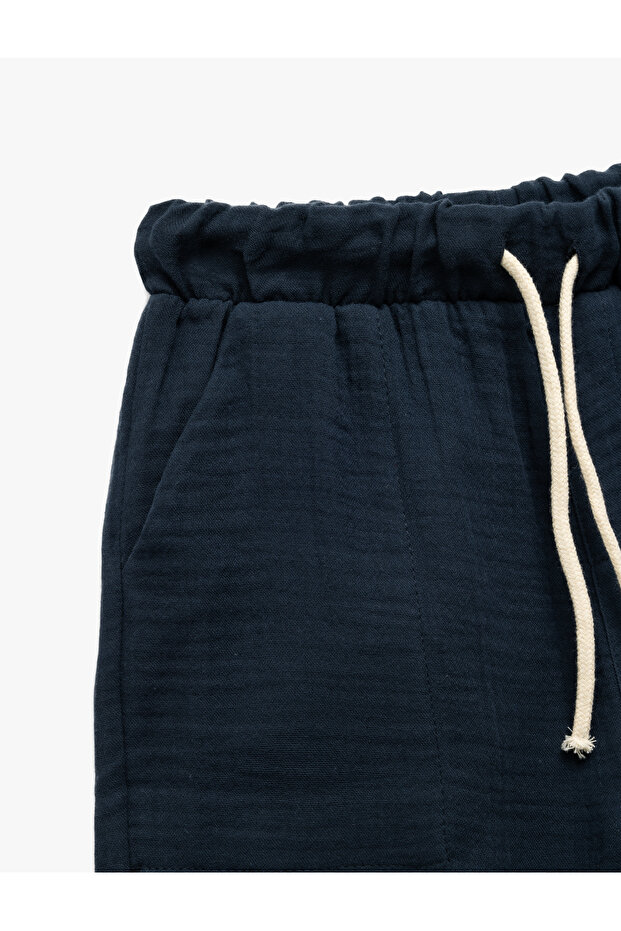 Pamuklu Beli Bağcıklı Cep Detaylı Basic Şort - 5