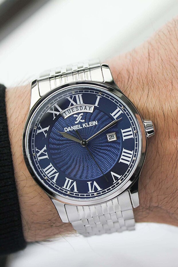 Dk467956 Men's Wristwatch with Steel Strap