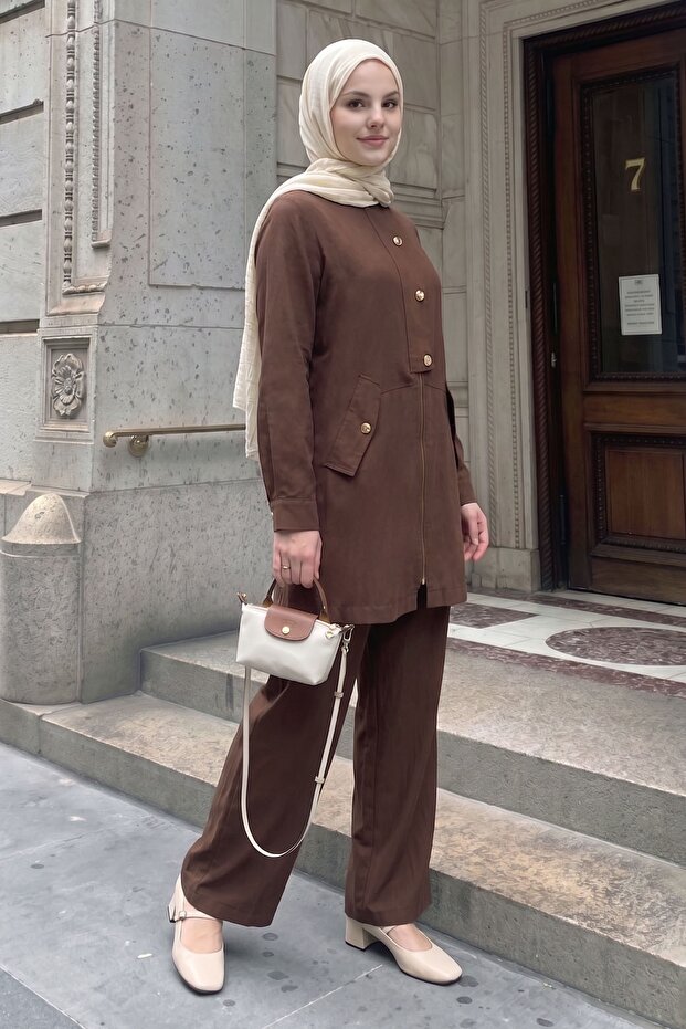 Buttoned Detail Jacketed Brown Suit - 5
