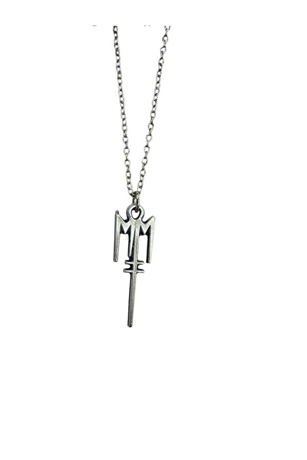 Marilyn Manson Rock Metal Necklace – Unisex 60 cm Chain – Rock Style Accessory