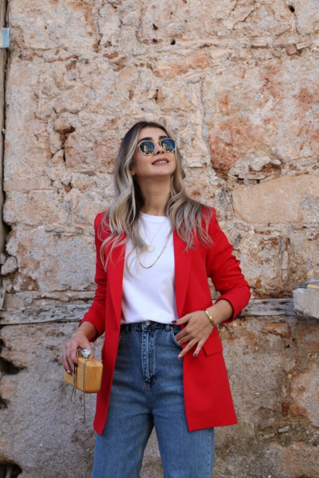 سترة حمراء بزر واحد - 4