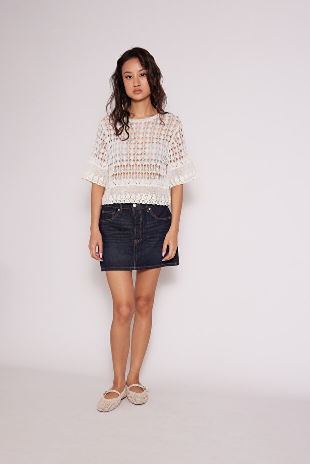 Lace-Detail Tricot Blouse Ecru