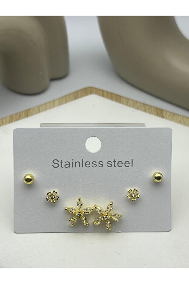 26Clk25 Gold Steel Earring Set with Stone Flower Motif