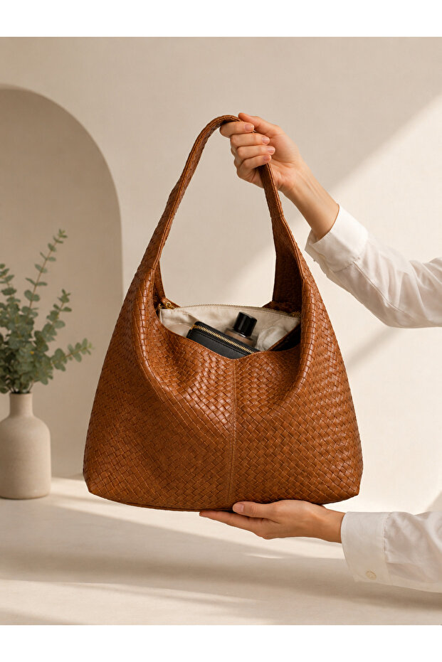 Brown Shoulder Bag - 2