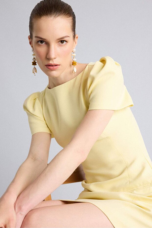 Crew Neck Short Sleeve Mini Light Yellow Mini Dress I1271Ax26Sm