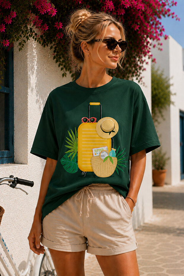 Summer Vacation Suitcase Printed Crew Neck Unisex Oversize T-Shirt – Holiday Themed Cotton T-Shirt
