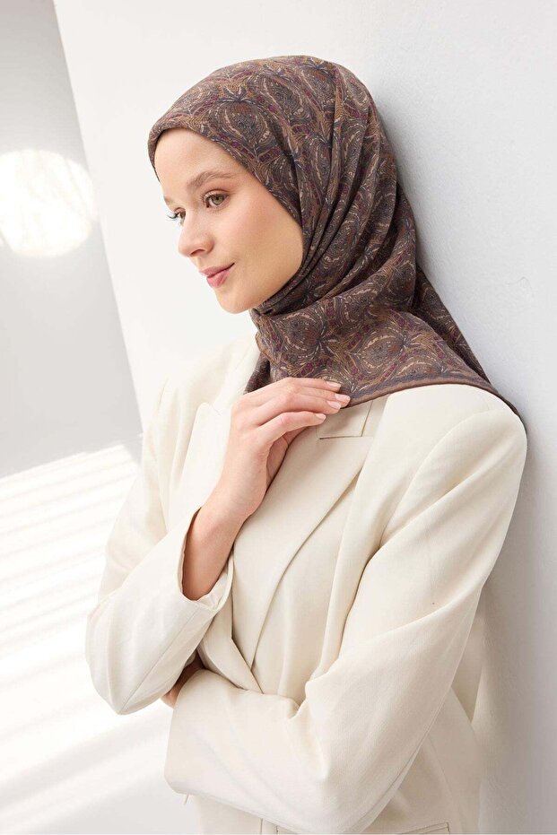 Monare Scarf Bud Dark Brown 90X90