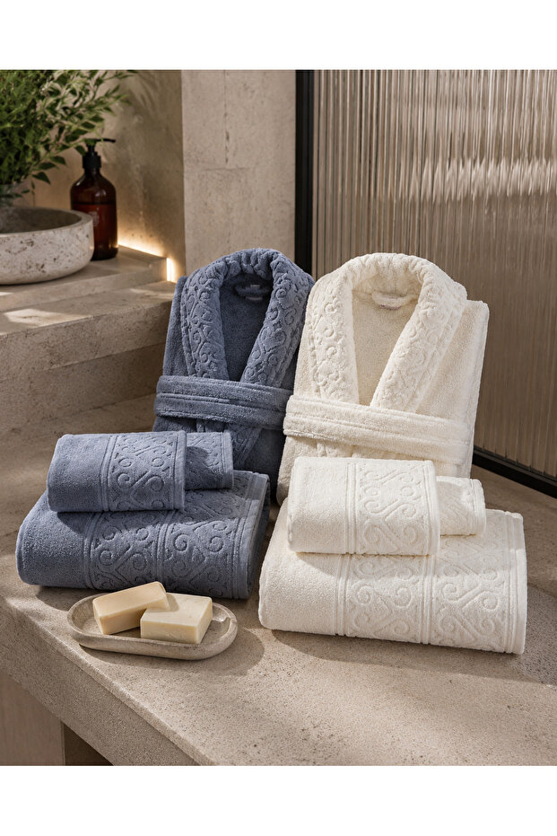 Family Size Maxi Bathrobe Set – Soft Textured Set of 8